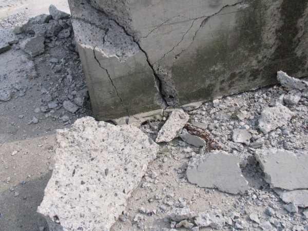 Как остановить разрушение бетона